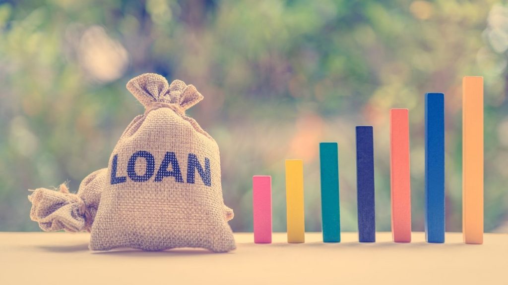 fixed versus variable rate loans